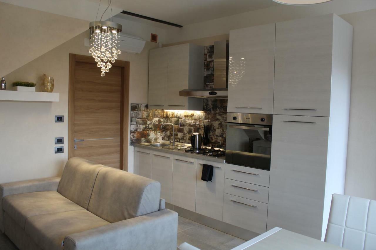 Villa Martina Desenzano del Garda Esterno foto