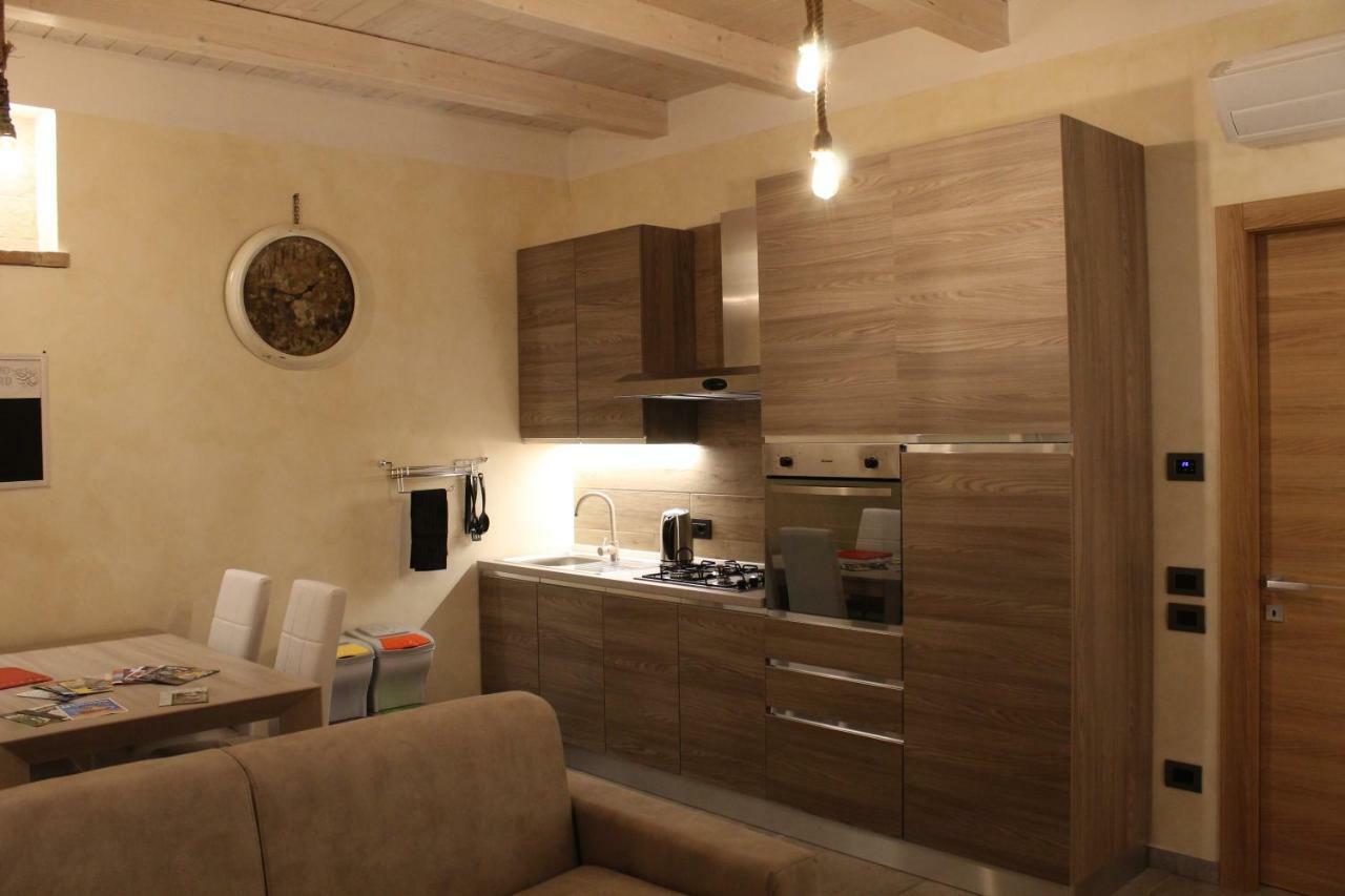 Villa Martina Desenzano del Garda Esterno foto