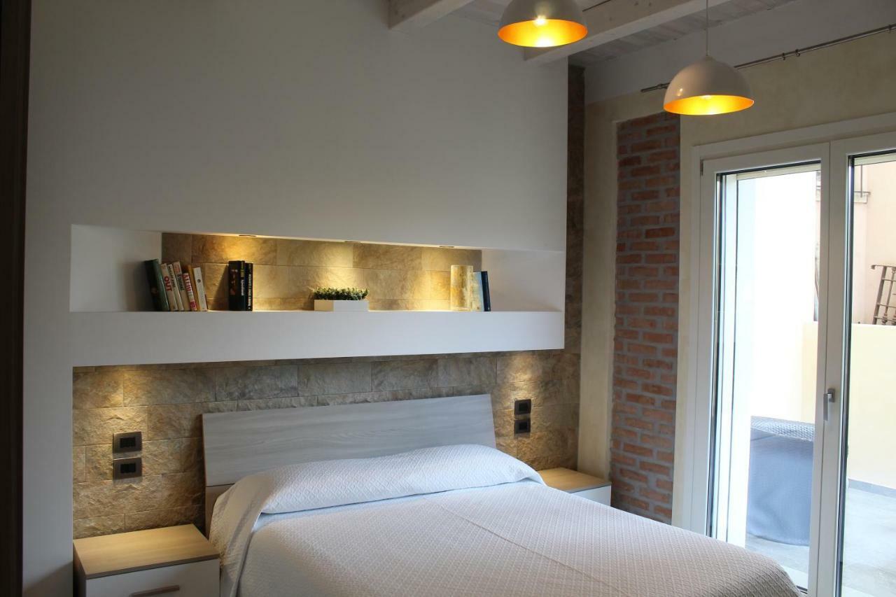 Villa Martina Desenzano del Garda Esterno foto